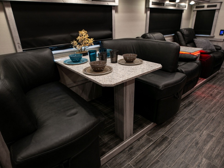 16-C2103-living-area