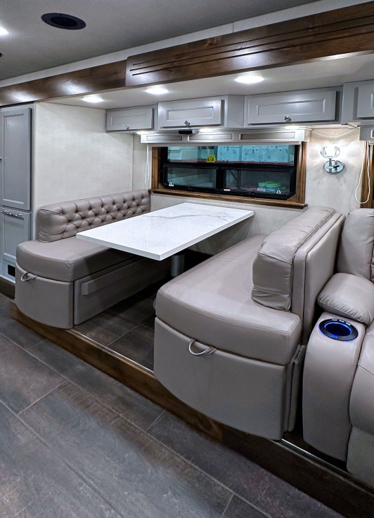 08-C2202-borelli-living-area