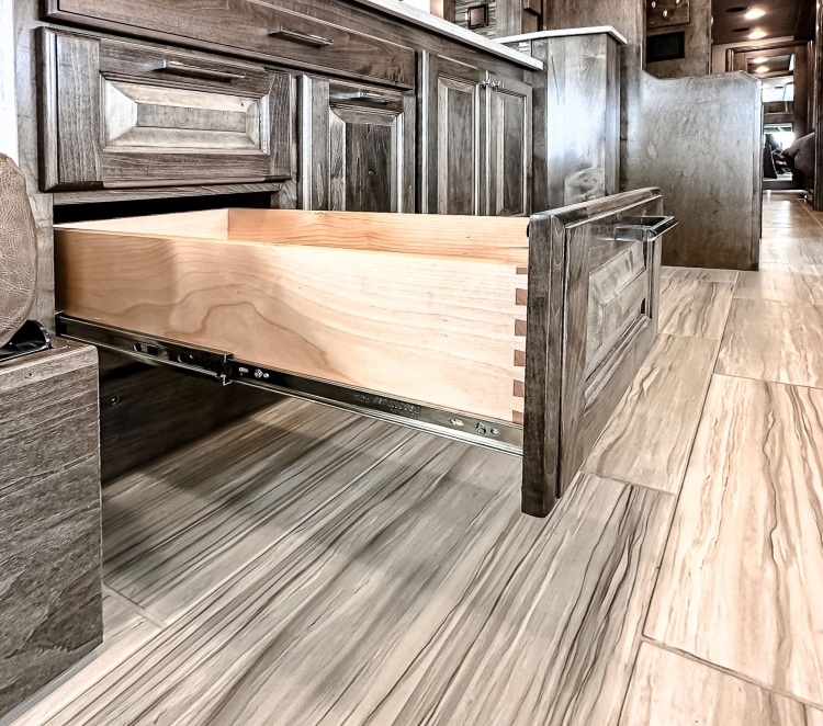 61-c2203-kitchen