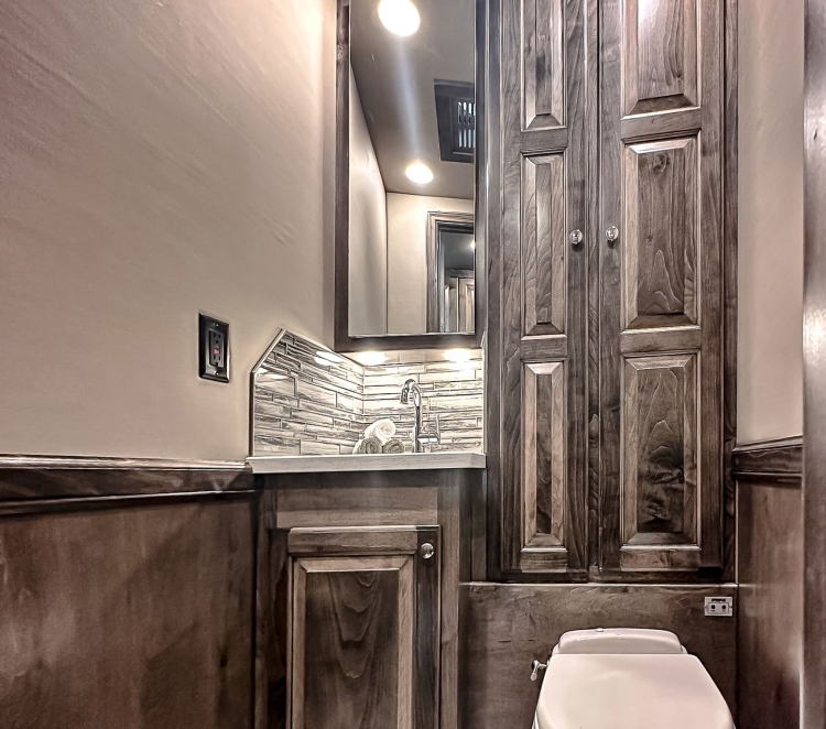 64-c2203-mid-bathroom