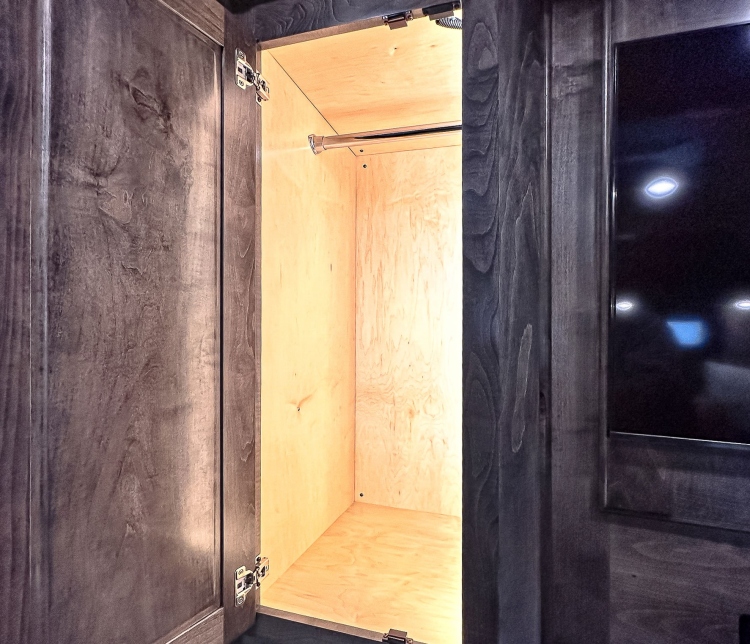 73-c2203-master-bedroom