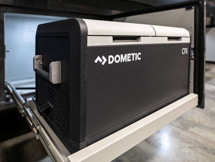 28-c2302-sink-grill-cooler