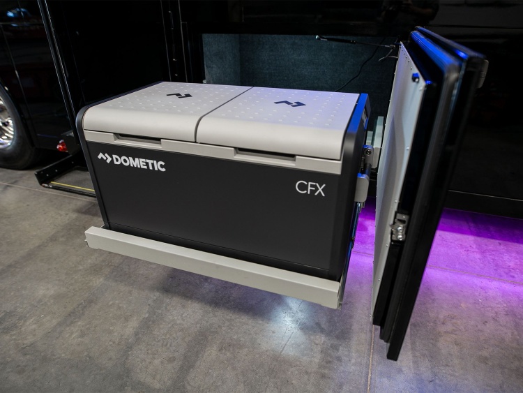 45-c2304-sink-grill-cooler