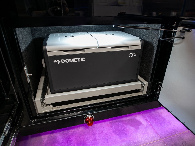 46-c2304-sink-grill-cooler