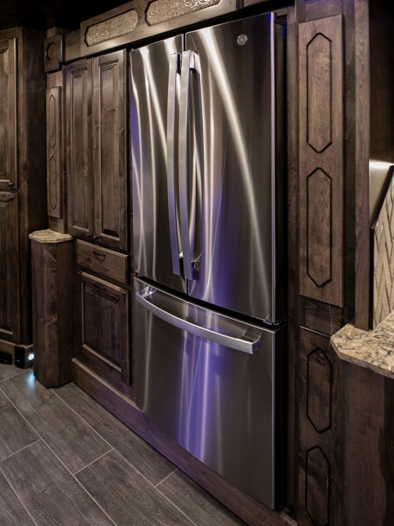 69-c2304-kitchen
