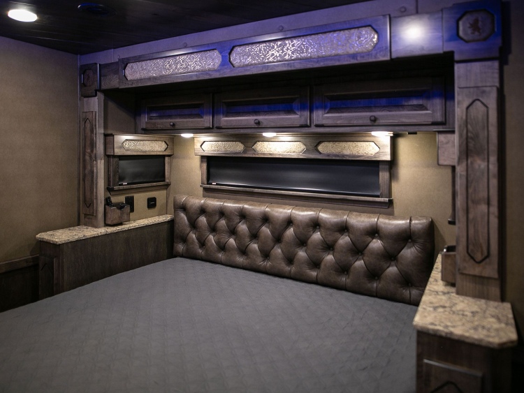 78-c2304-master-bedroom