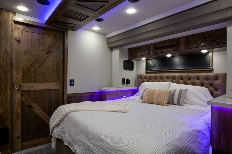 29-super-c-master-bedroom