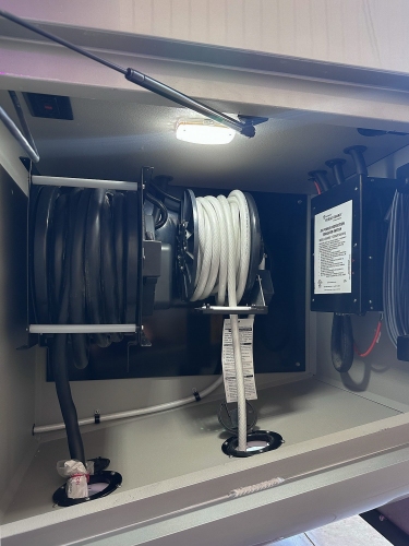 14-c2204-r2-electrical-bays
